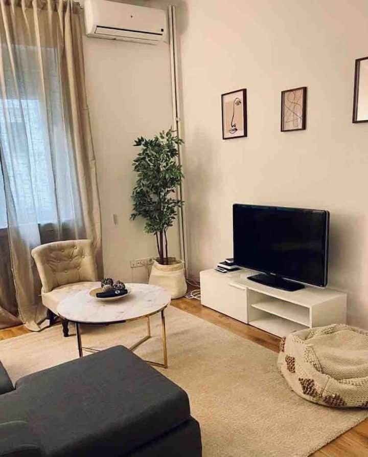 Excelente Piso De 3 Habitaciones En La Latina Madrid Exterior photo